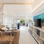 Vila Ambra 10, Emma Sorso