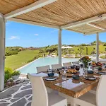 Vila Ambra 10, Emma Sorso