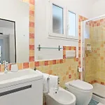 Vila Ambra 10, Emma Sorso